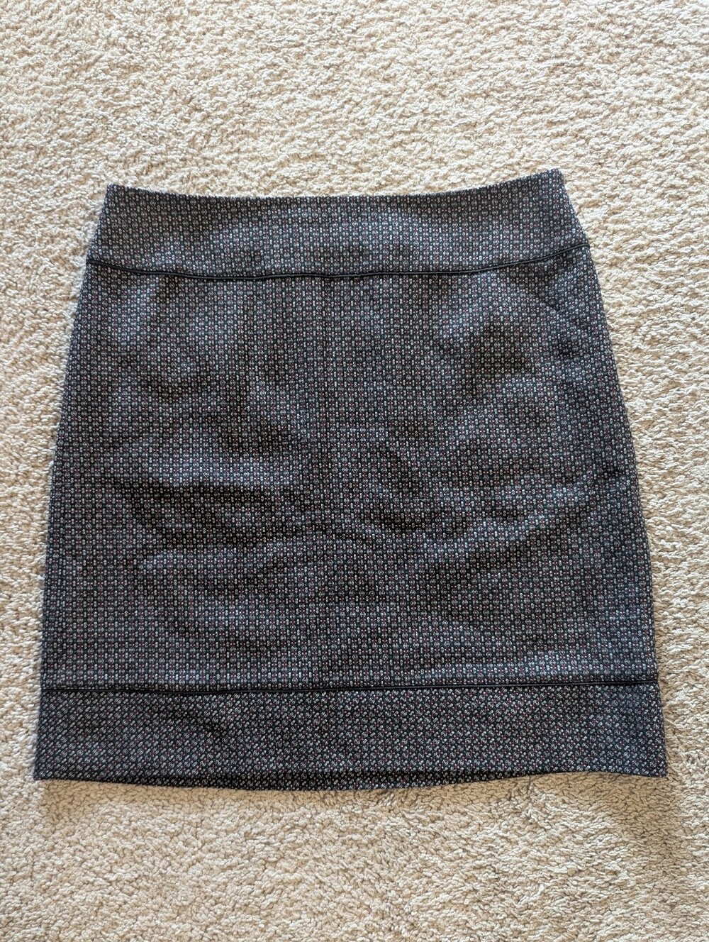 Ann Taylor Black, White, And Red Mini Skirt NWT Size 8